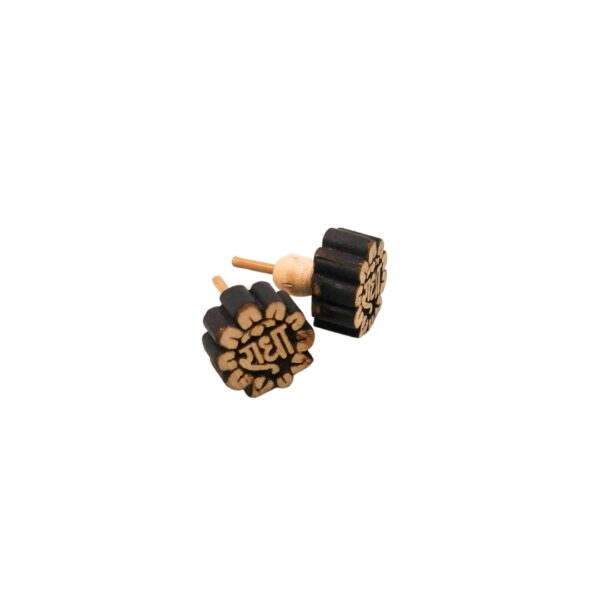 Radha Nam Designer Flower Shape Eartops (PC : 415) - Image 2
